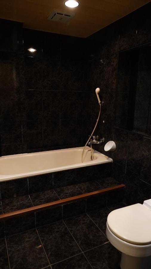 台東燦陽 Apartment Kaohsiung Bagian luar foto